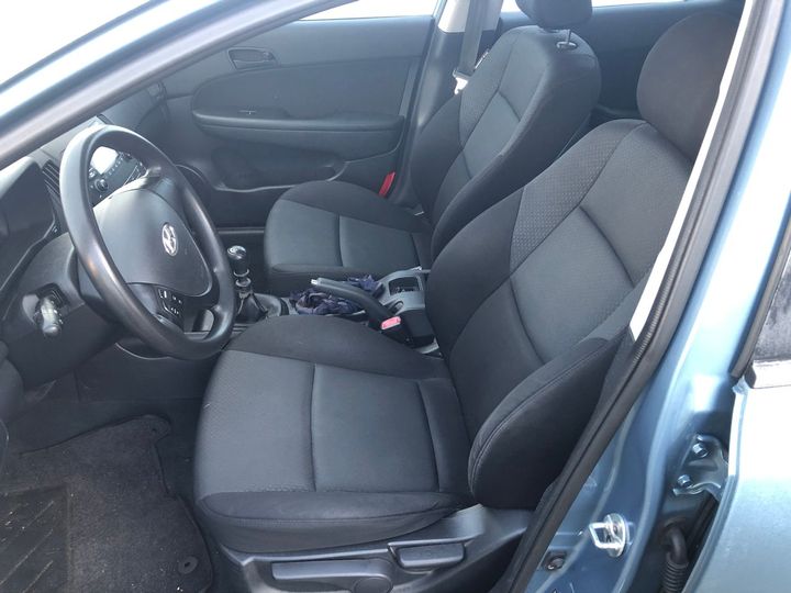 Photo 5 VIN: KMHDB51CP8U033559 - HYUNDAI I30 