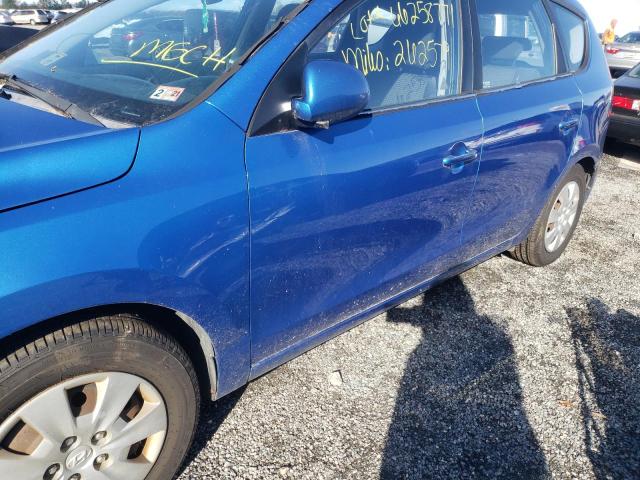 Photo 8 VIN: KMHDB8AE0AU066946 - HYUNDAI ELANTRA TO 