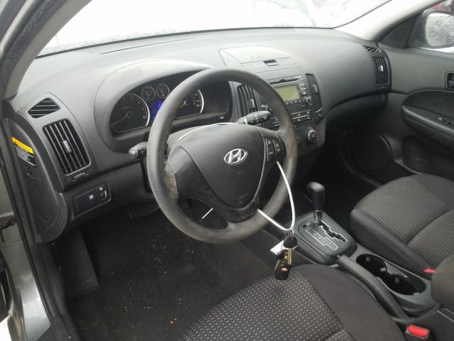 Photo 8 VIN: KMHDB8AE1AU081469 - HYUNDAI ELANTRA TO 