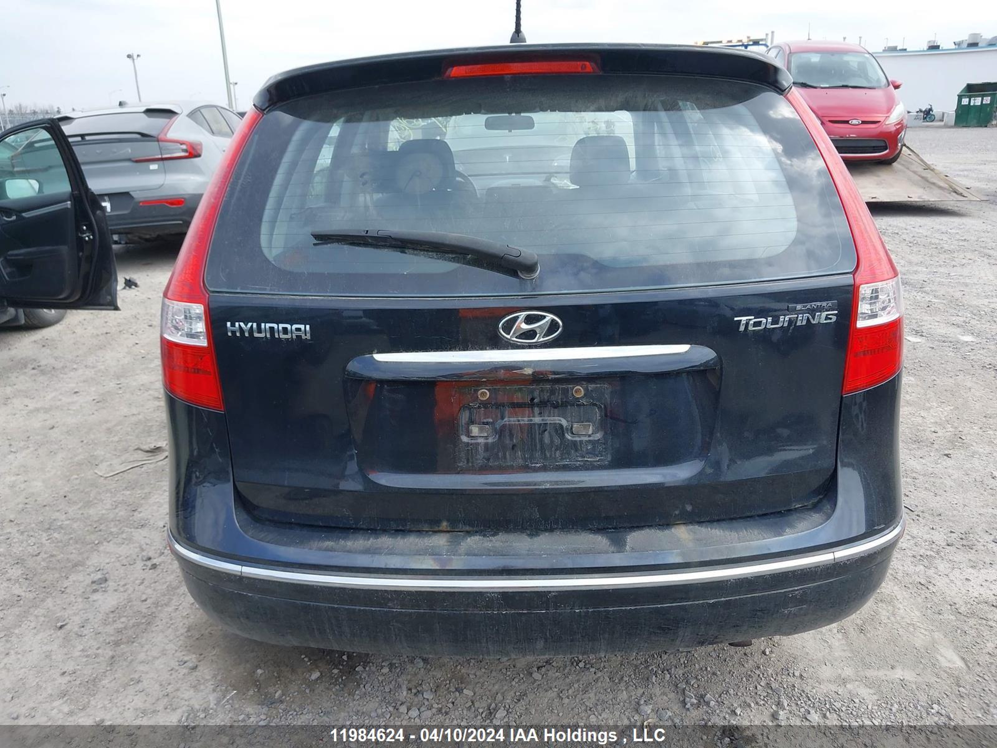 Photo 15 VIN: KMHDB8AE1BU088360 - HYUNDAI ELANTRA 