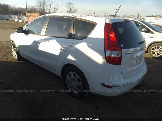 Photo 2 VIN: KMHDB8AE1BU126220 - HYUNDAI ELANTRA TOURING 