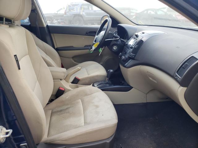 Photo 4 VIN: KMHDB8AE1CU142774 - HYUNDAI ELANTRA TO 