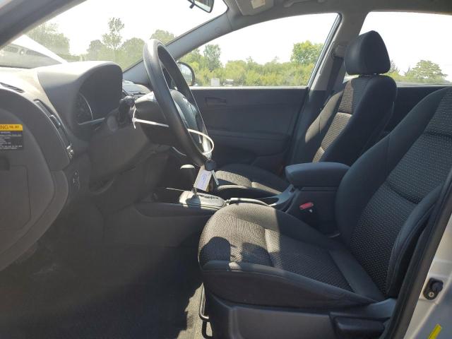 Photo 6 VIN: KMHDB8AE2AU057410 - HYUNDAI ELANTRA 