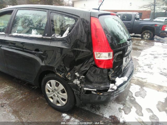 Photo 5 VIN: KMHDB8AE2AU075325 - HYUNDAI ELANTRA TOURING 