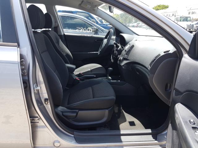 Photo 4 VIN: KMHDB8AE2CU145358 - HYUNDAI ELANTRA TO 