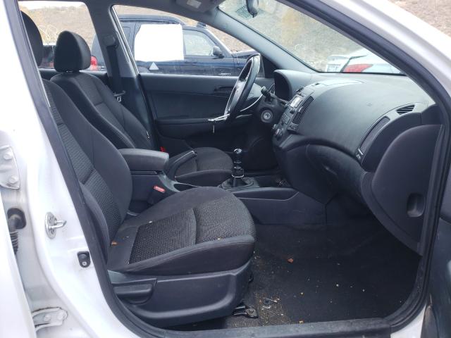 Photo 4 VIN: KMHDB8AE3AU083708 - HYUNDAI ELANTRA TO 