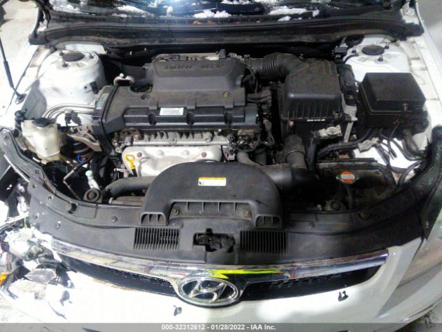 Photo 9 VIN: KMHDB8AE3BU088540 - HYUNDAI ELANTRA TOURING 