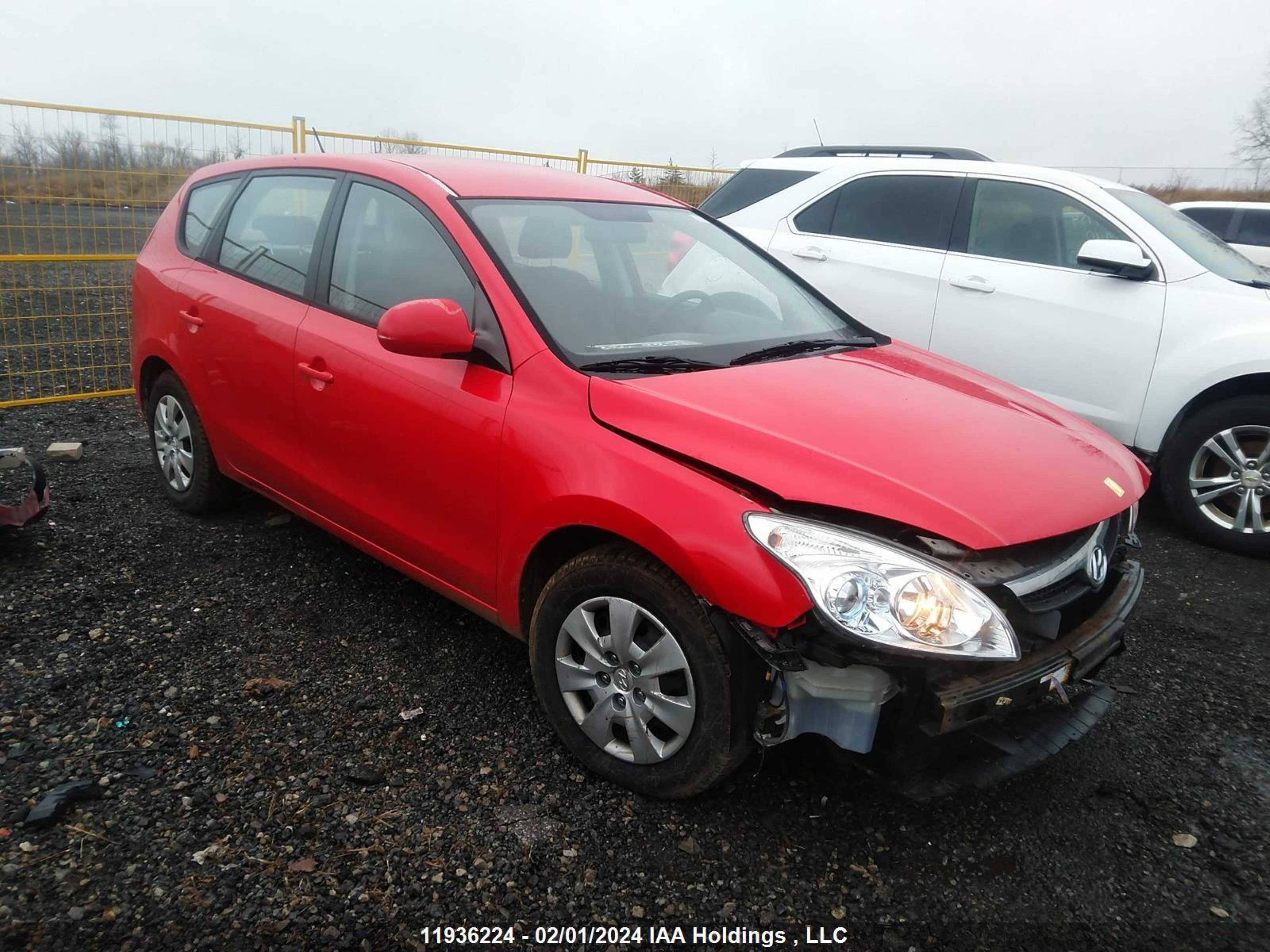 Photo 0 VIN: KMHDB8AE3BU090675 - HYUNDAI ELANTRA 