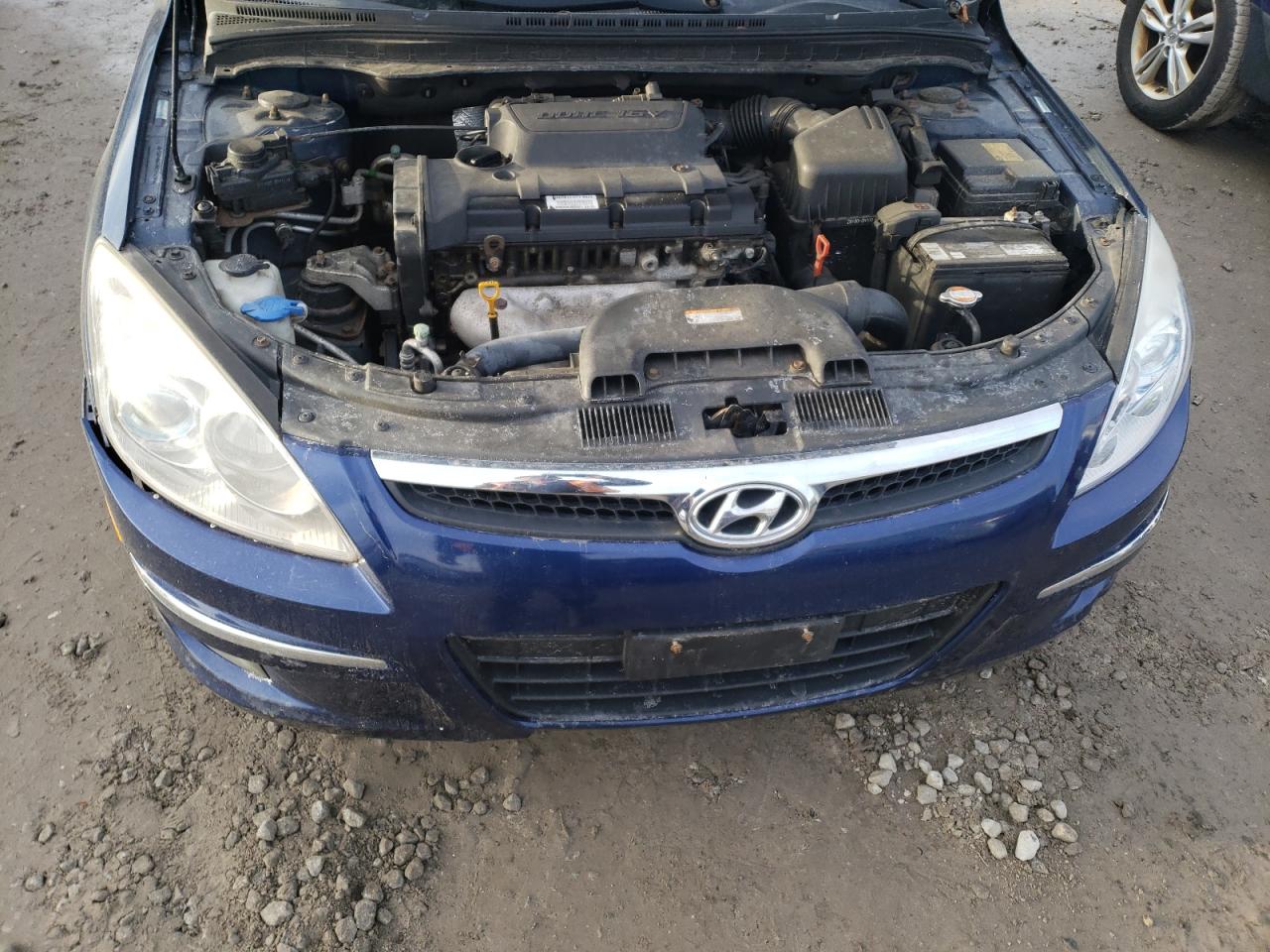 Photo 10 VIN: KMHDB8AE3BU096783 - HYUNDAI ELANTRA 