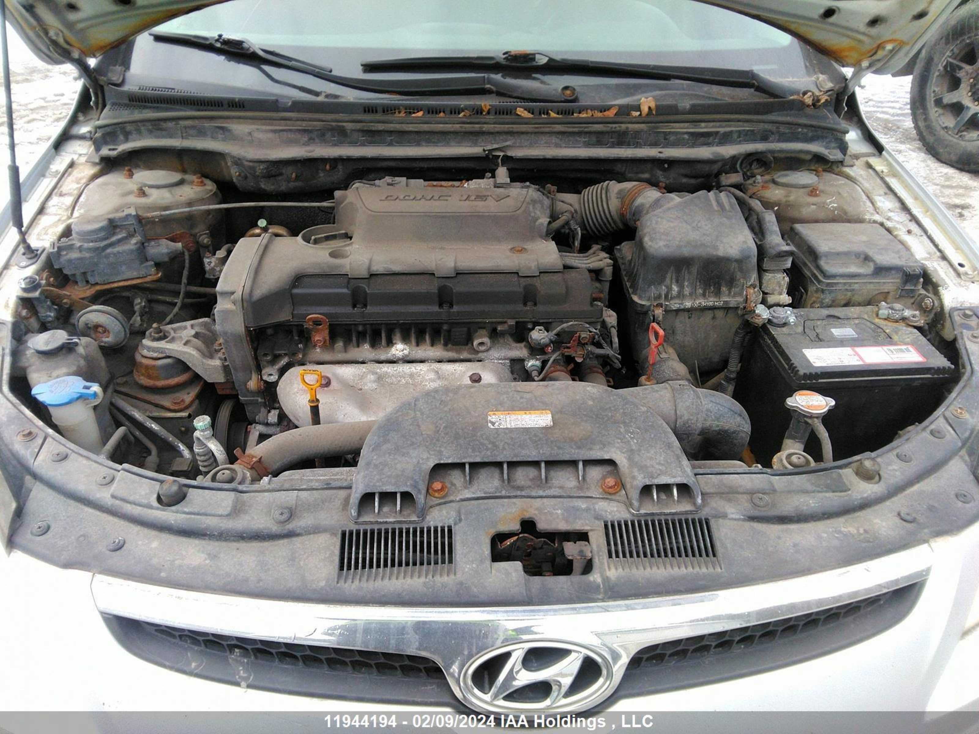 Photo 9 VIN: KMHDB8AE4AU068747 - HYUNDAI ELANTRA 