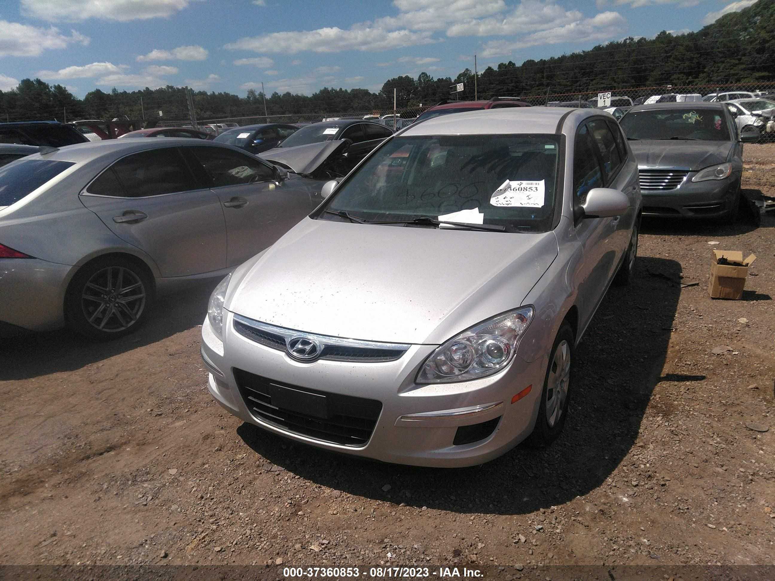 Photo 5 VIN: KMHDB8AE5BU092959 - HYUNDAI ELANTRA 