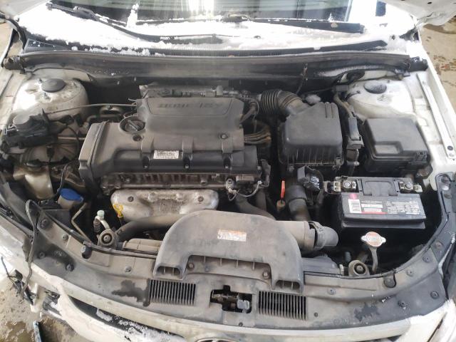 Photo 10 VIN: KMHDB8AE7BU113066 - HYUNDAI ELANTRA TO 