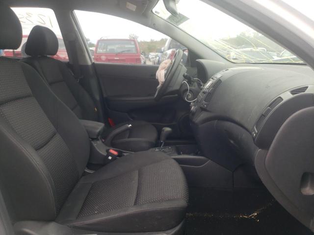 Photo 4 VIN: KMHDB8AE7BU122205 - HYUNDAI ELANTRA TO 