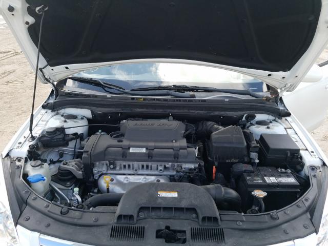 Photo 6 VIN: KMHDB8AE9BU087327 - HYUNDAI ELANTRA TO 