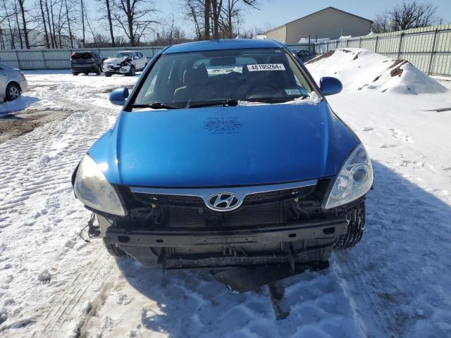 Photo 4 VIN: KMHDB8AE9CU134454 - HYUNDAI ELANTRA 