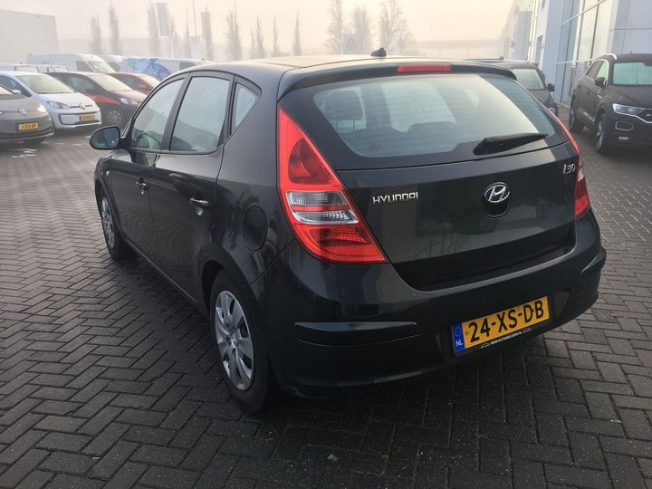 Photo 2 VIN: KMHDC51DP8U013244 - HYUNDAI I30 