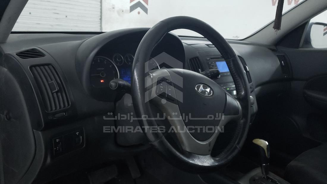 Photo 10 VIN: KMHDC51E8BU254434 - HYUNDAI I 30 