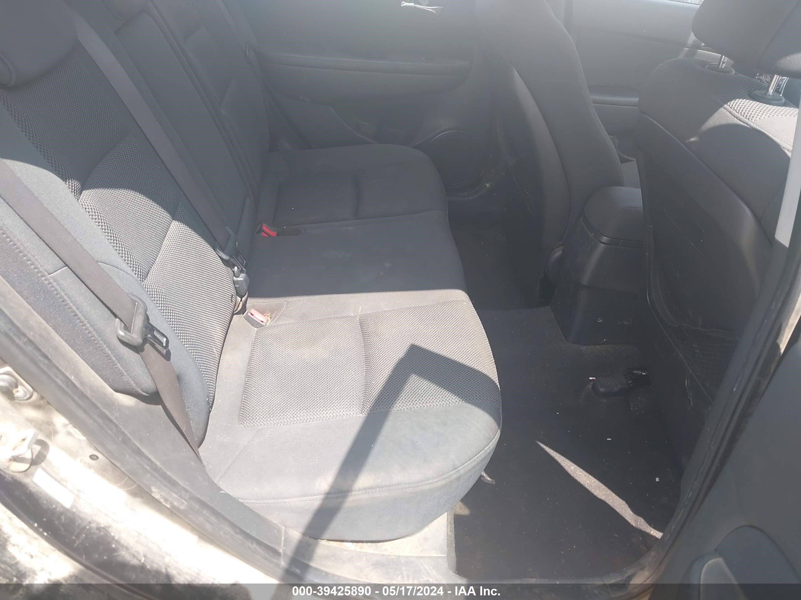 Photo 7 VIN: KMHDC86E39U046126 - HYUNDAI ELANTRA 