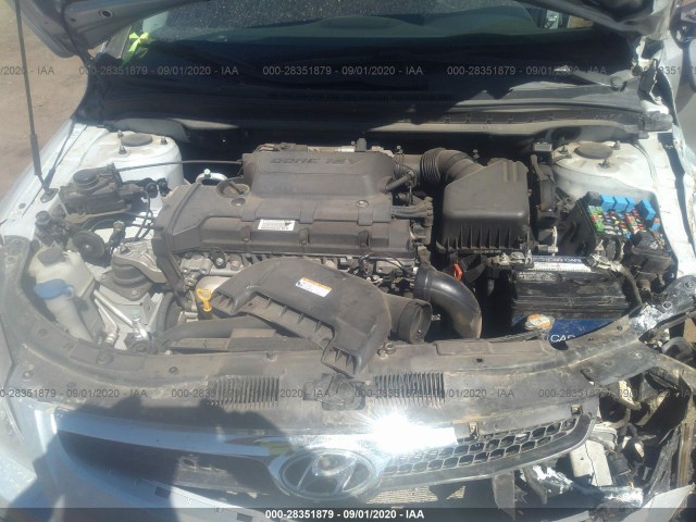 Photo 9 VIN: KMHDC8AE1AU072851 - HYUNDAI ELANTRA TOURING 