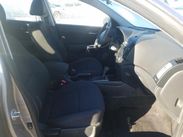 Photo 4 VIN: KMHDC8AE1BU110581 - HYUNDAI ELANTRA TO 