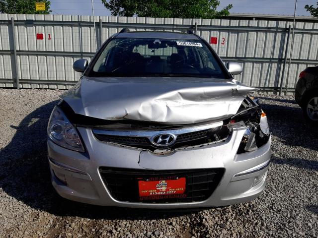 Photo 4 VIN: KMHDC8AE2AU064869 - HYUNDAI ELANTRA 