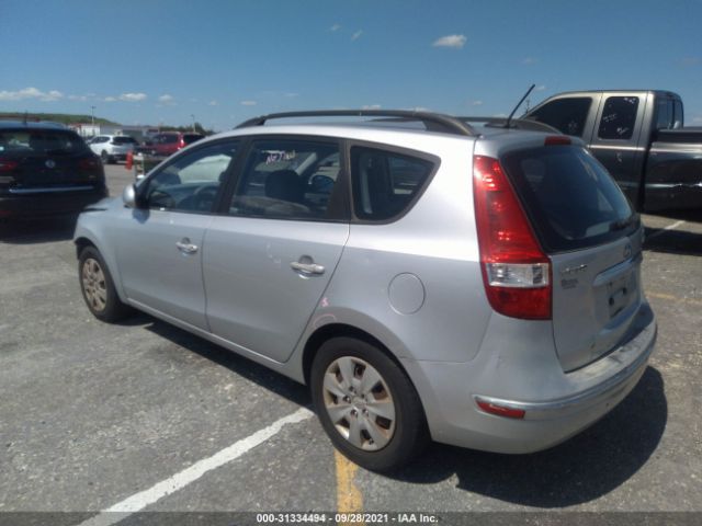 Photo 2 VIN: KMHDC8AE2AU069621 - HYUNDAI ELANTRA TOURING 