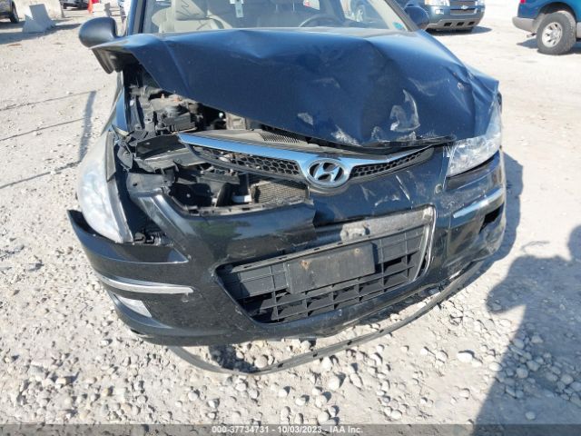 Photo 5 VIN: KMHDC8AE2BU113389 - HYUNDAI ELANTRA TOURING 