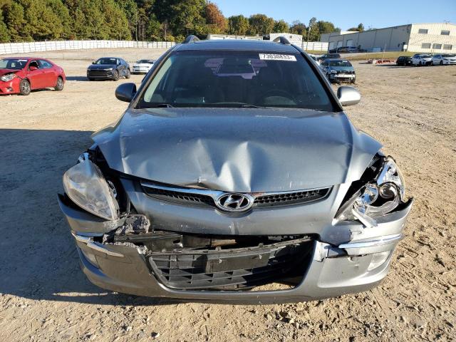 Photo 4 VIN: KMHDC8AE3AU051032 - HYUNDAI ELANTRA 