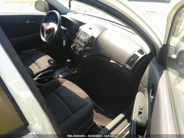 Photo 4 VIN: KMHDC8AE3BU100702 - HYUNDAI ELANTRA TOURING 