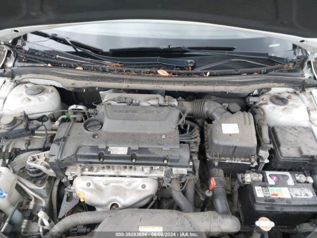 Photo 9 VIN: KMHDC8AE3CU148525 - HYUNDAI ELANTRA TOURING 