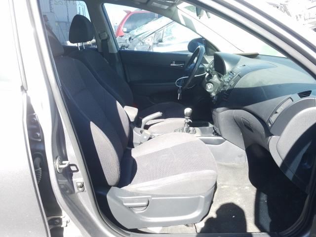 Photo 4 VIN: KMHDC8AE4BU095414 - HYUNDAI ELANTRA TO 