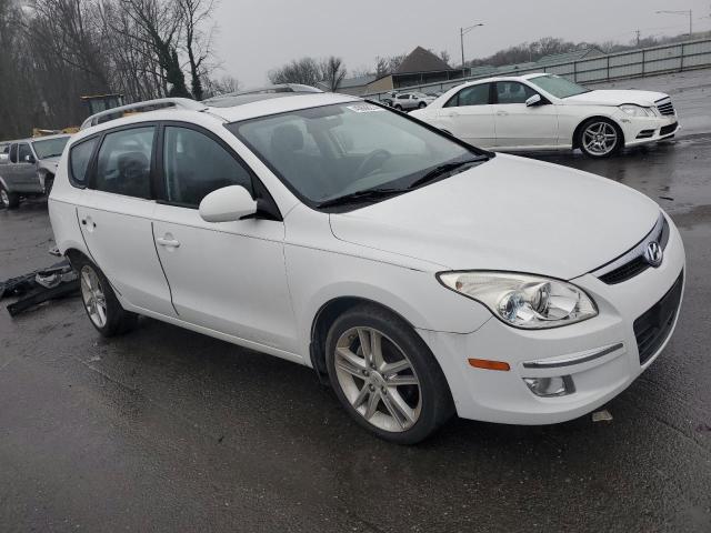 Photo 3 VIN: KMHDC8AE4BU113751 - HYUNDAI ELANTRA 