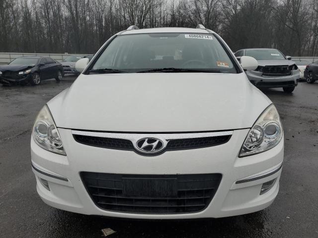 Photo 4 VIN: KMHDC8AE4BU113751 - HYUNDAI ELANTRA 