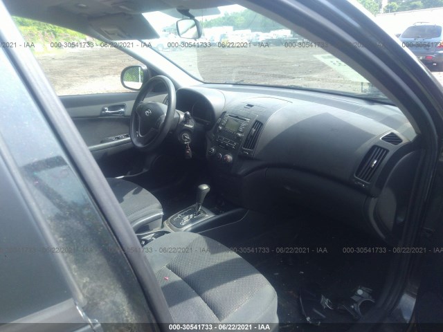 Photo 4 VIN: KMHDC8AE6AU055012 - HYUNDAI ELANTRA TOURING 