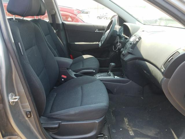 Photo 4 VIN: KMHDC8AE6AU069668 - HYUNDAI ELANTRA TO 