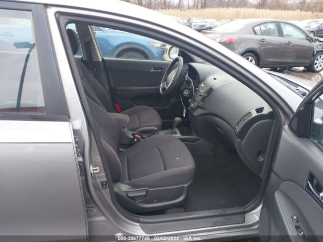 Photo 4 VIN: KMHDC8AE6BU118790 - HYUNDAI ELANTRA TOURING 