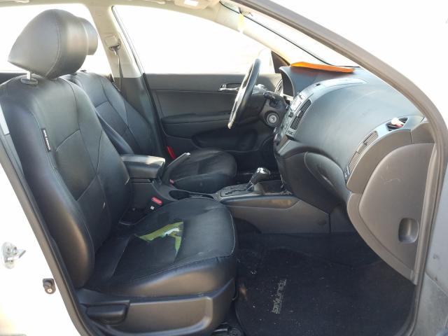 Photo 4 VIN: KMHDC8AE7BU113744 - HYUNDAI ELANTRA TO 