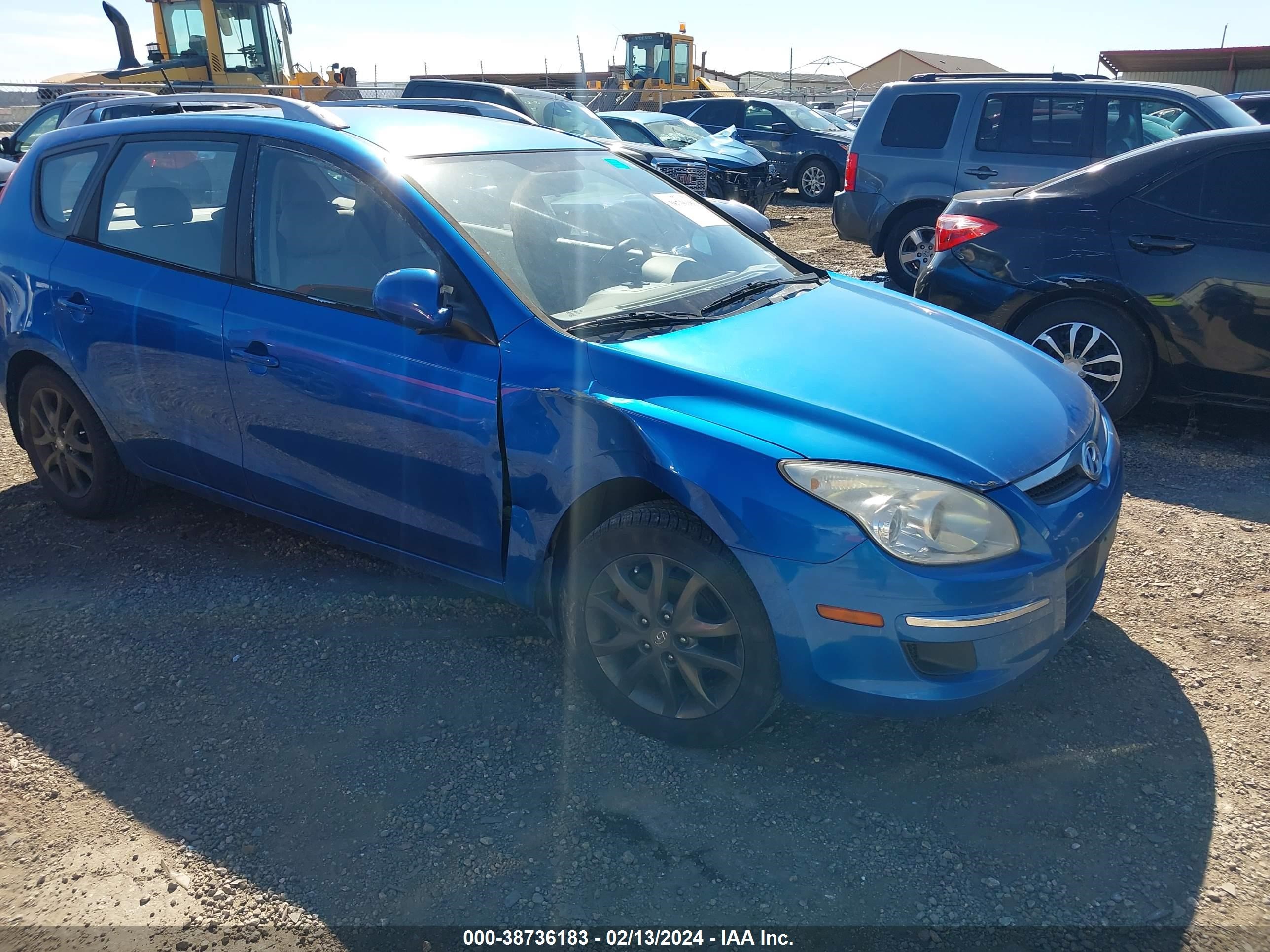 Photo 13 VIN: KMHDC8AE7CU134692 - HYUNDAI ELANTRA 