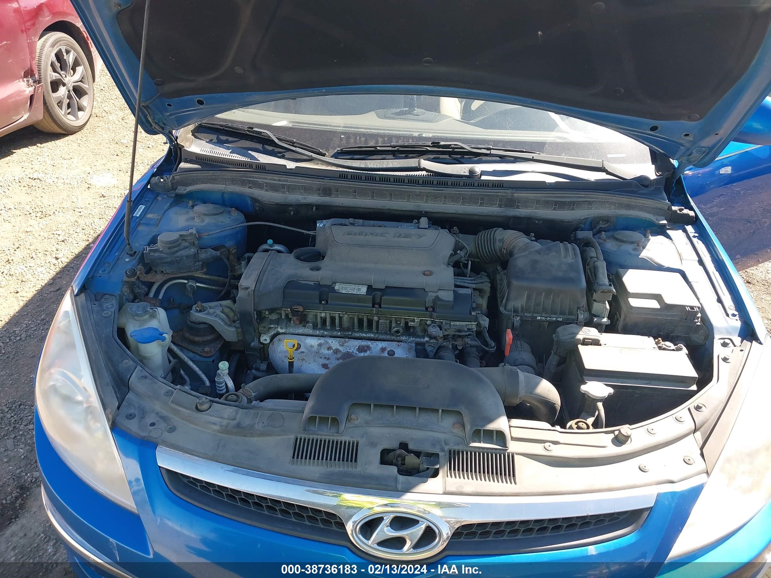 Photo 9 VIN: KMHDC8AE7CU134692 - HYUNDAI ELANTRA 