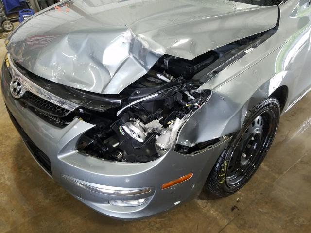 Photo 8 VIN: KMHDC8AE9AU057644 - HYUNDAI ELANTRA TO 