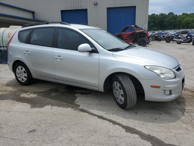 Photo 3 VIN: KMHDC8AE9AU066814 - HYUNDAI ELANTRA 