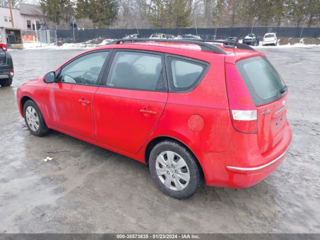 Photo 2 VIN: KMHDC8AEXAU082715 - HYUNDAI ELANTRA TOURING 