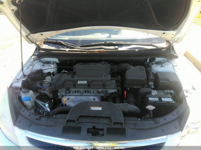 Photo 9 VIN: KMHDC8AEXAU083752 - HYUNDAI ELANTRA TOURING 