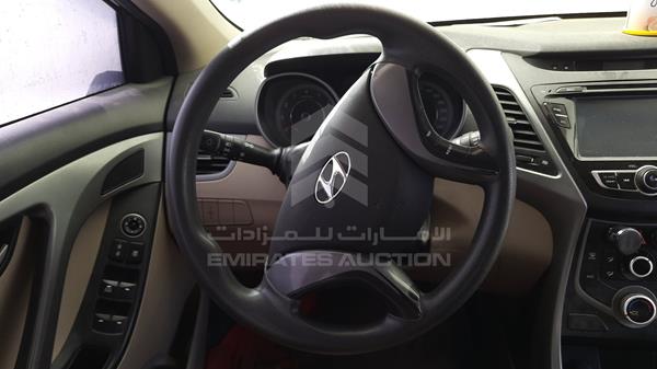 Photo 13 VIN: KMHDG41C1FU409795 - HYUNDAI ELANTRA 