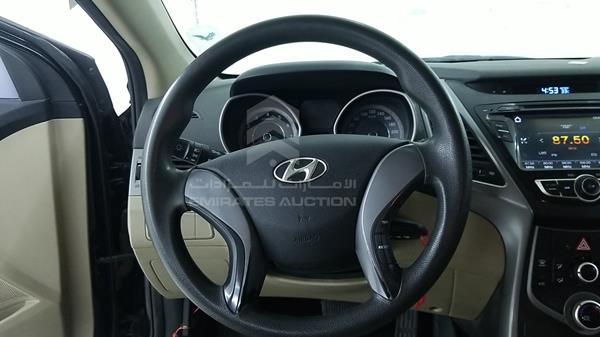 Photo 12 VIN: KMHDG41C1FU409795 - HYUNDAI ELANTRA 