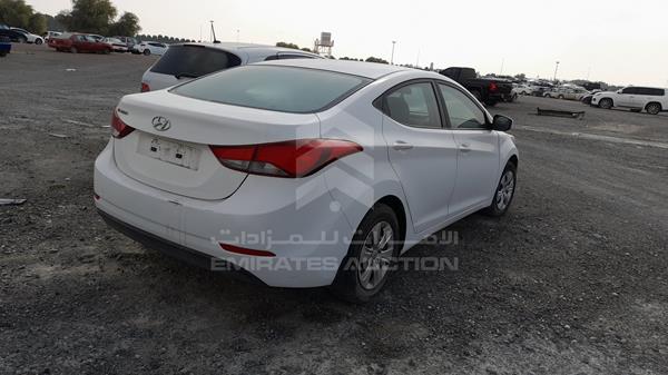 Photo 8 VIN: KMHDG41C3FU201935 - HYUNDAI ELANTRA 