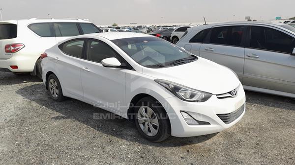 Photo 9 VIN: KMHDG41C3FU201935 - HYUNDAI ELANTRA 