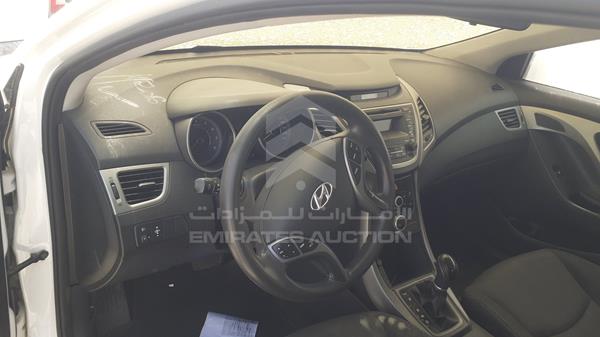 Photo 10 VIN: KMHDG41C3GU473497 - HYUNDAI ELANTRA 