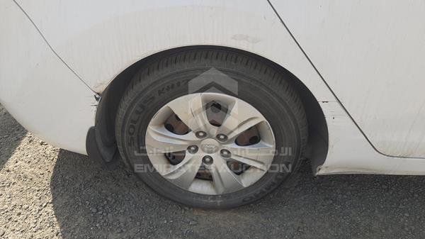 Photo 30 VIN: KMHDG41C4EU838718 - HYUNDAI ELANTRA 