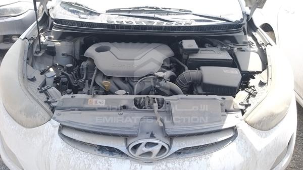 Photo 30 VIN: KMHDG41C4EU884937 - HYUNDAI ELANTRA 